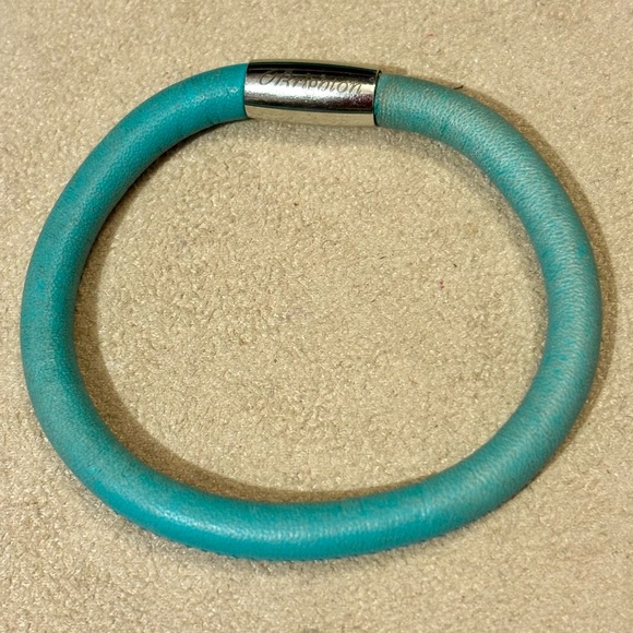 Brighton Single Woodstock leather bracelet in Jade to hold beads charms Retired - Picture 1 of 7